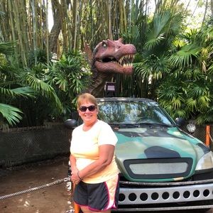 Meet your Posher, Diana